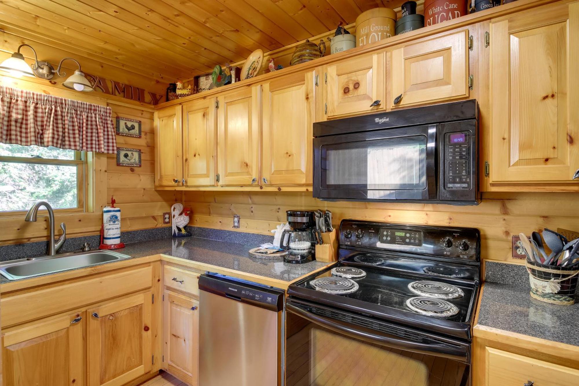 Secluded And Wooded Wears Valley Cabin With Fire Pit! Sevierville Exterior foto