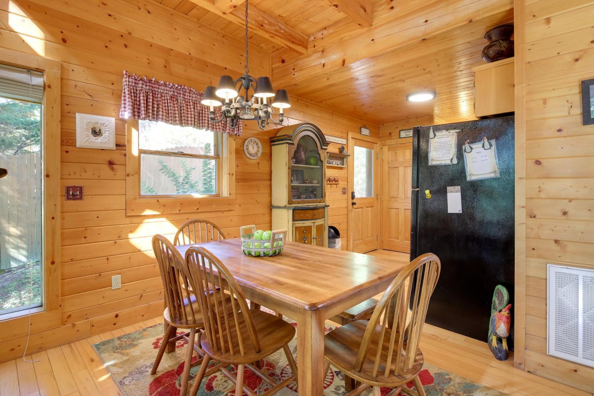 Secluded And Wooded Wears Valley Cabin With Fire Pit! Sevierville Exterior foto