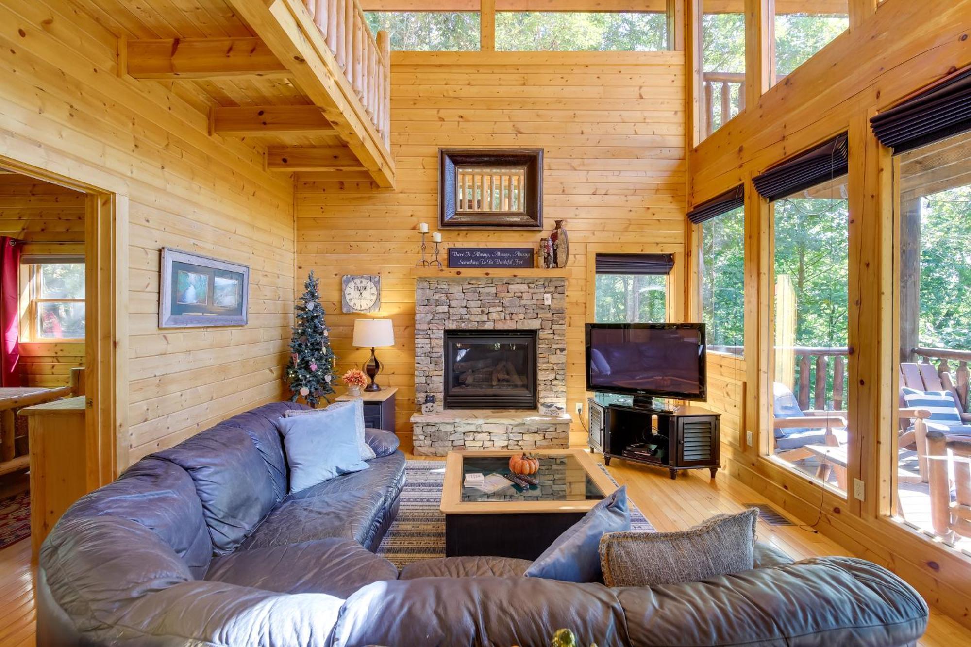 Secluded And Wooded Wears Valley Cabin With Fire Pit! Sevierville Exterior foto