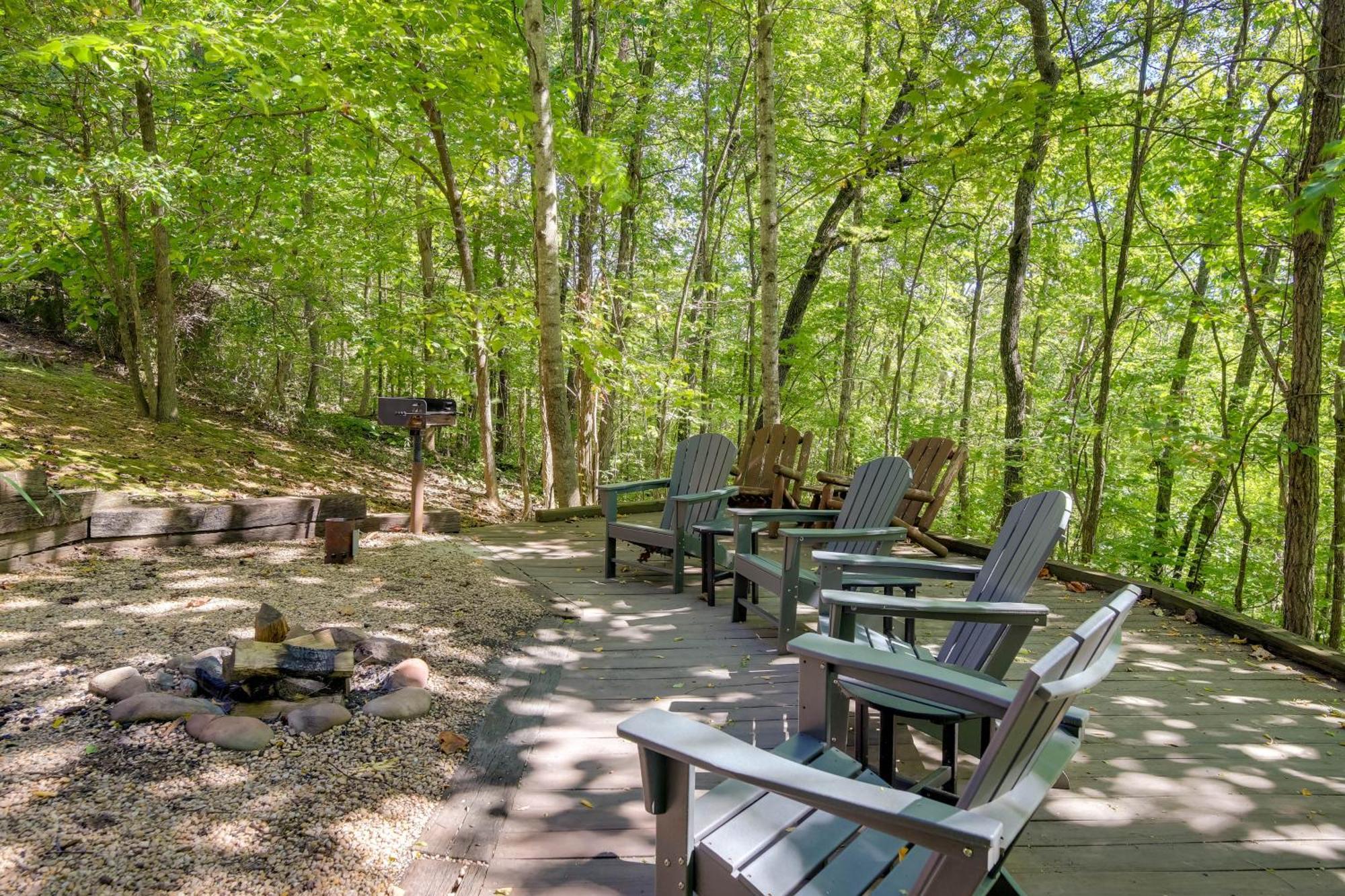 Secluded And Wooded Wears Valley Cabin With Fire Pit! Sevierville Exterior foto