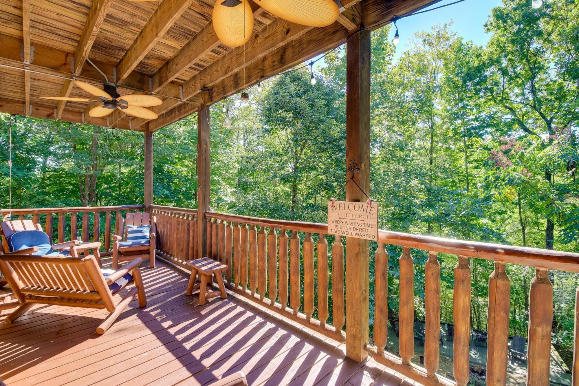 Secluded And Wooded Wears Valley Cabin With Fire Pit! Sevierville Exterior foto